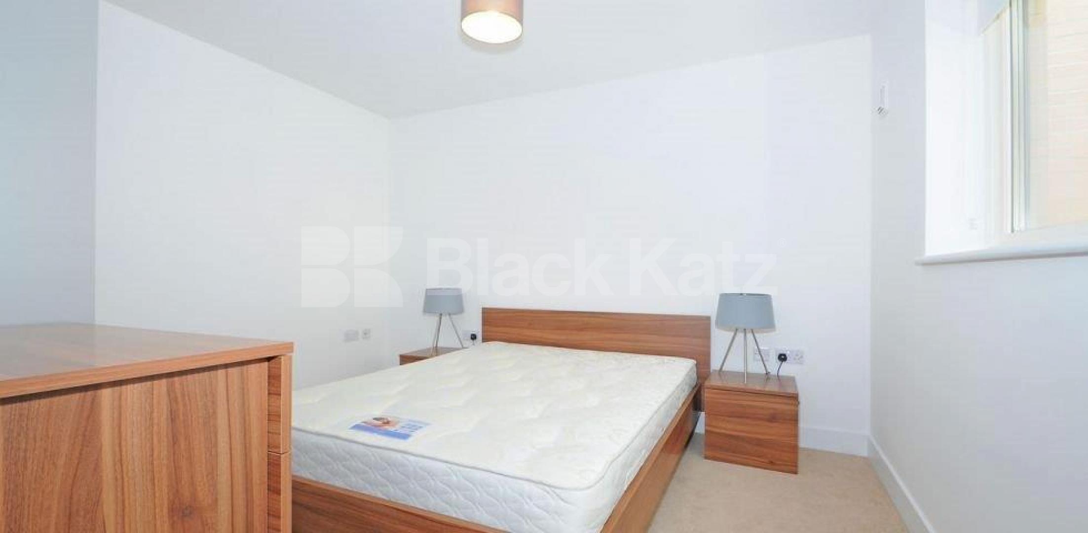 			UNDER OFFER , 1 Bedroom, 1 bath, 1 reception Penthouse			 Parker Building, Freda Street , Bermondsey